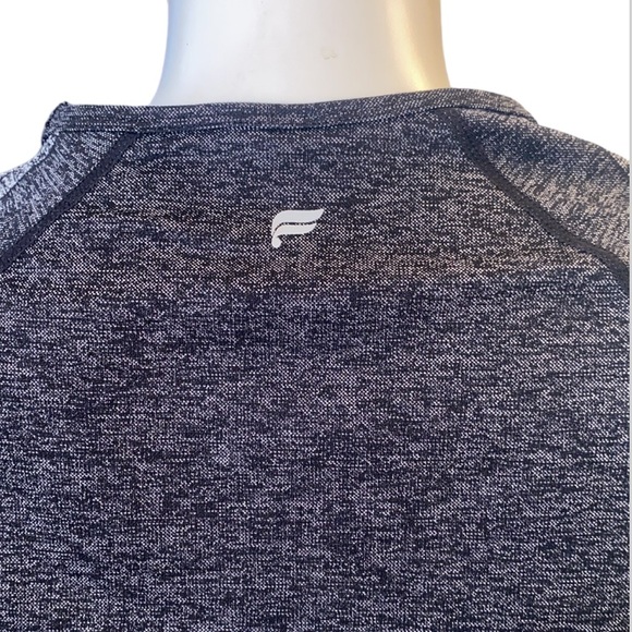 Fabletics Crop Top Stretchy / Med. - Picture 12 of 16